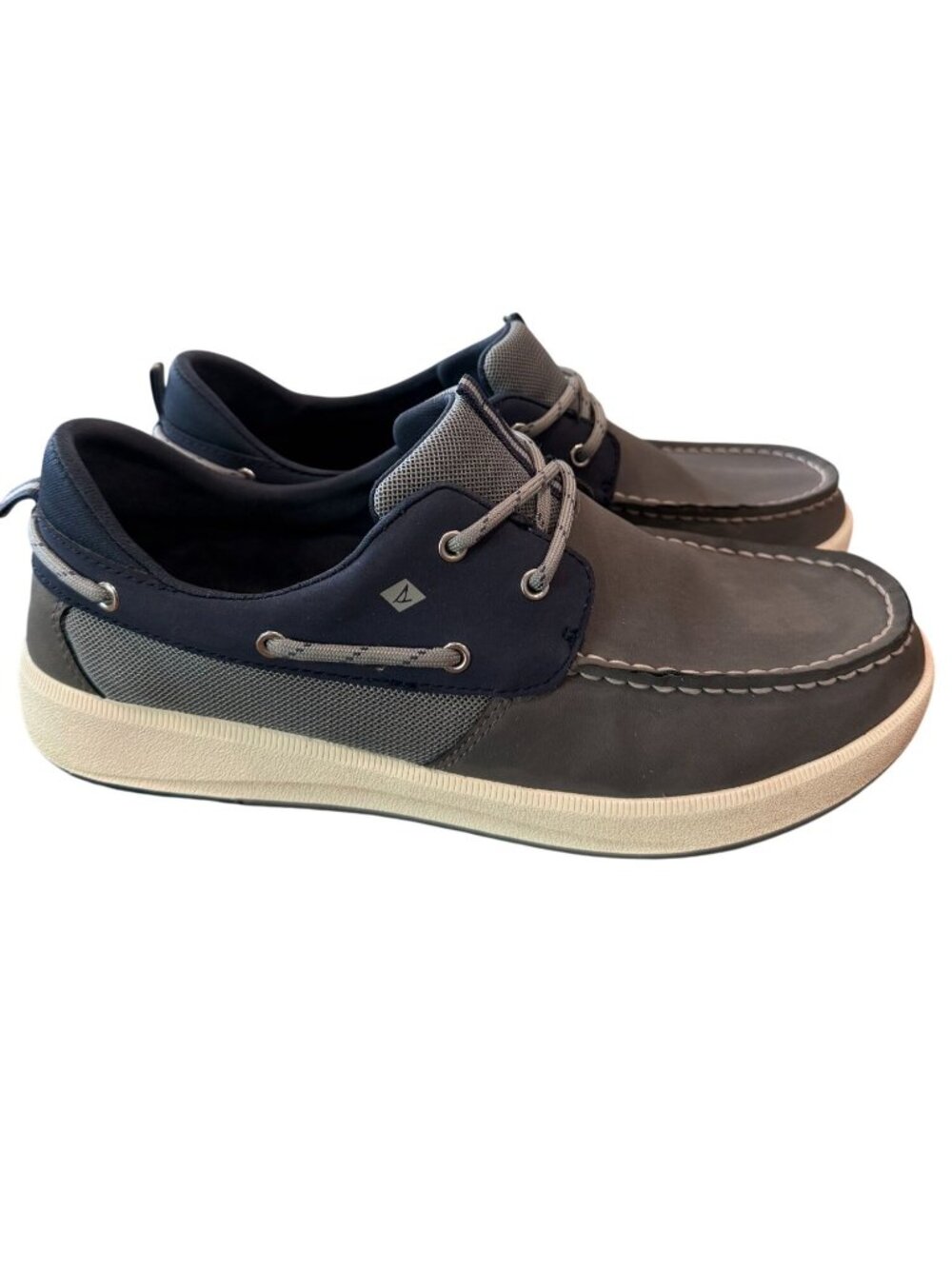 Sperry Men's Halyard 2-Eye Boat Shoes Men's size 7